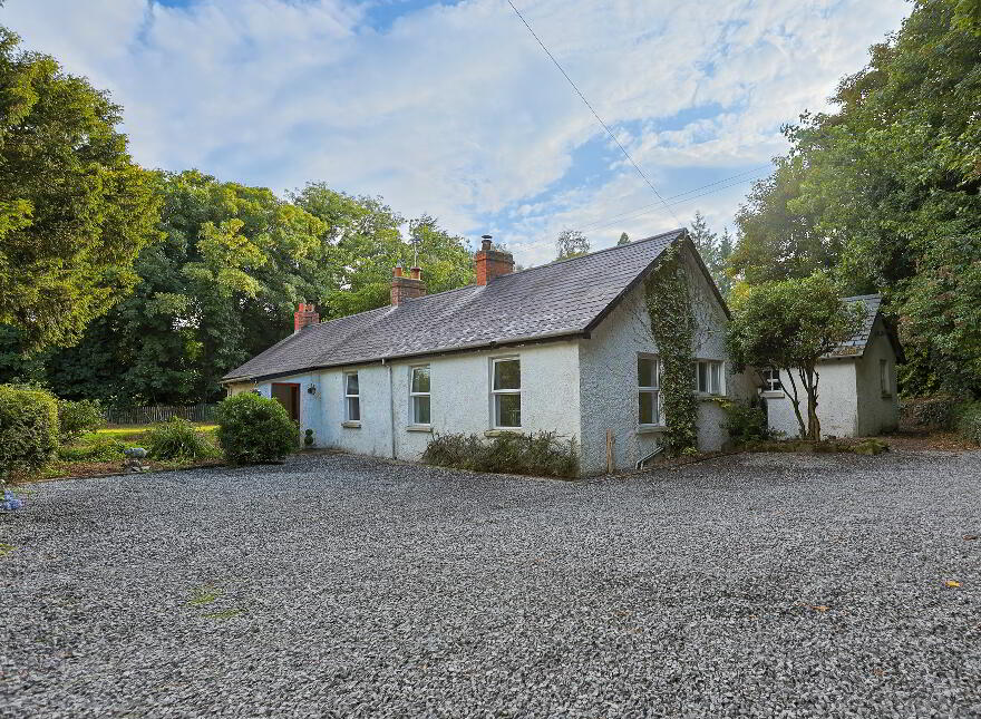 84 Ballygroobany Road, Richhill, Armagh, BT61 9NA