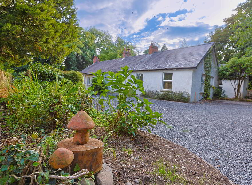 84 Ballygroobany Road, Richhill, Armagh, BT61 9NA