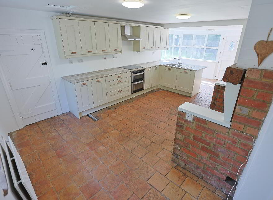 84 Ballygroobany Road, Richhill, Armagh, BT61 9NA