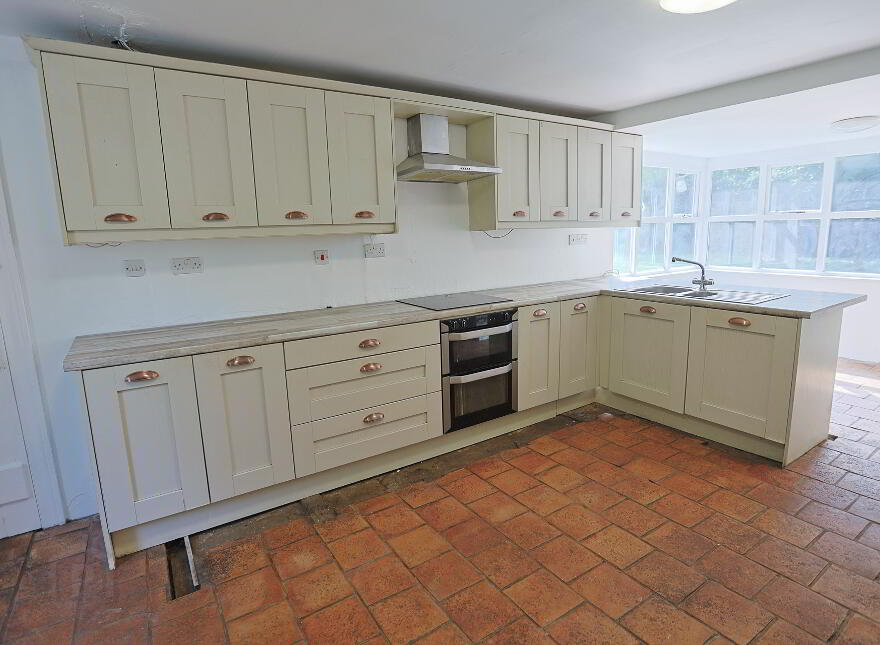 84 Ballygroobany Road, Richhill, Armagh, BT61 9NA