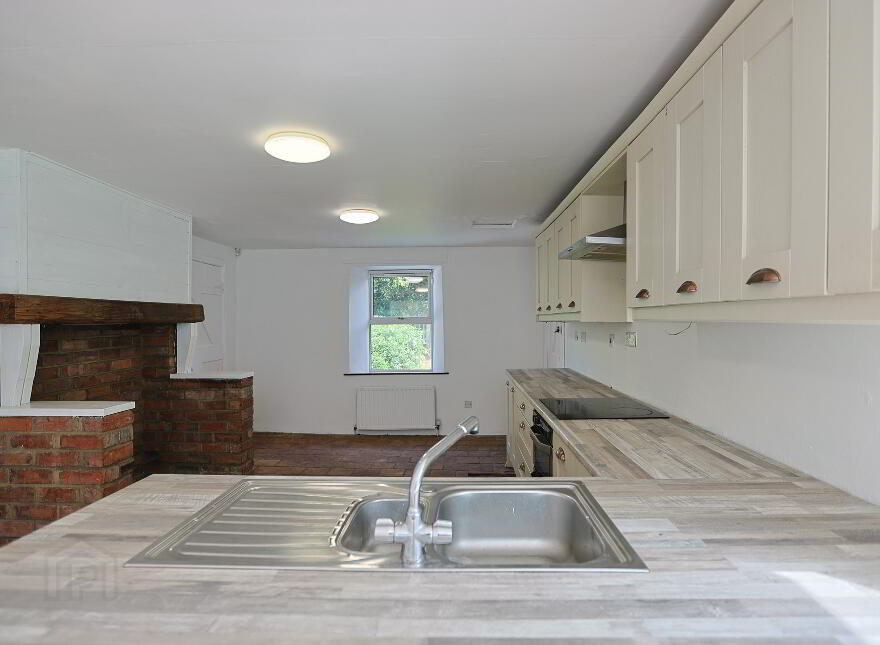 84 Ballygroobany Road, Richhill, Armagh, BT61 9NA
