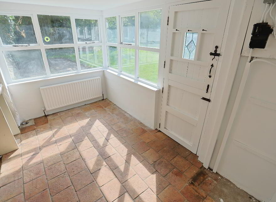 84 Ballygroobany Road, Richhill, Armagh, BT61 9NA