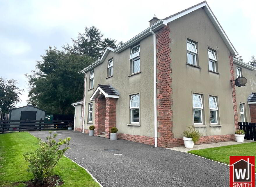 23 Glenview, Killen, Castlederg, BT81 7RS