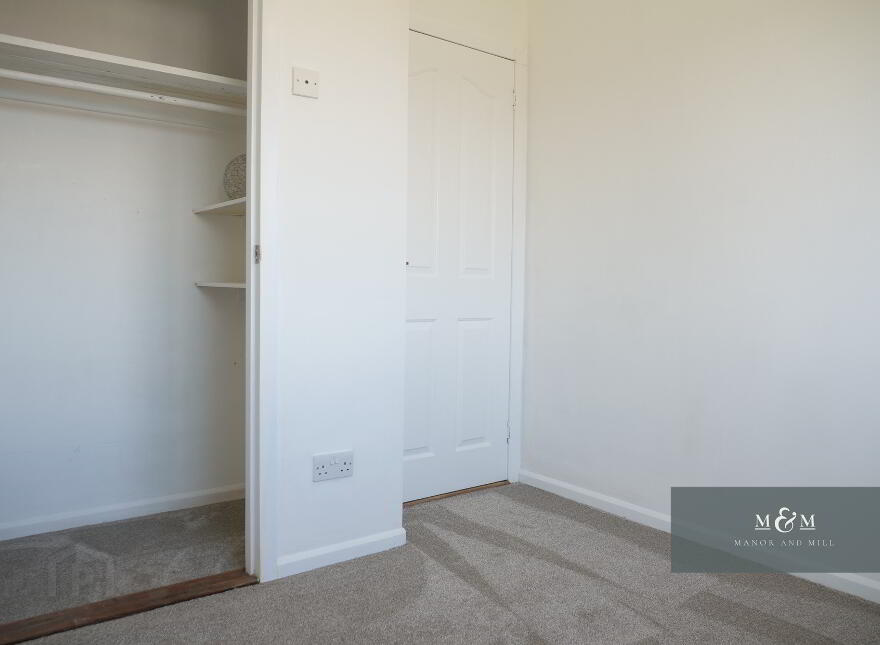 5 Woodford Close, Armagh, BT60 2DZ