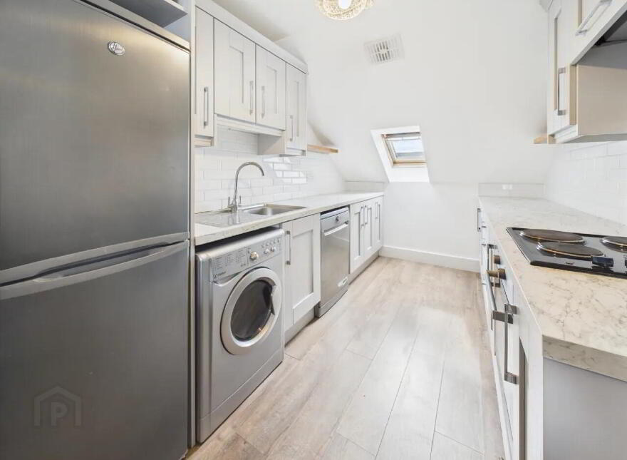 9 The Square, Drummin Village, Nenagh, E45WP58