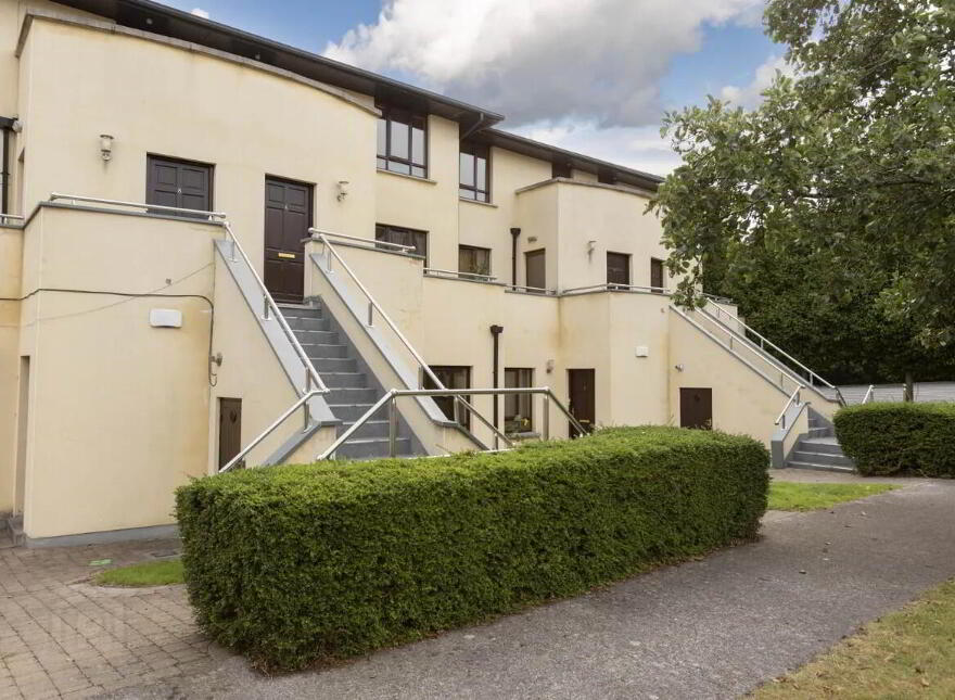 6 Marlinstown Park, Mullingar, N91XD27 photo