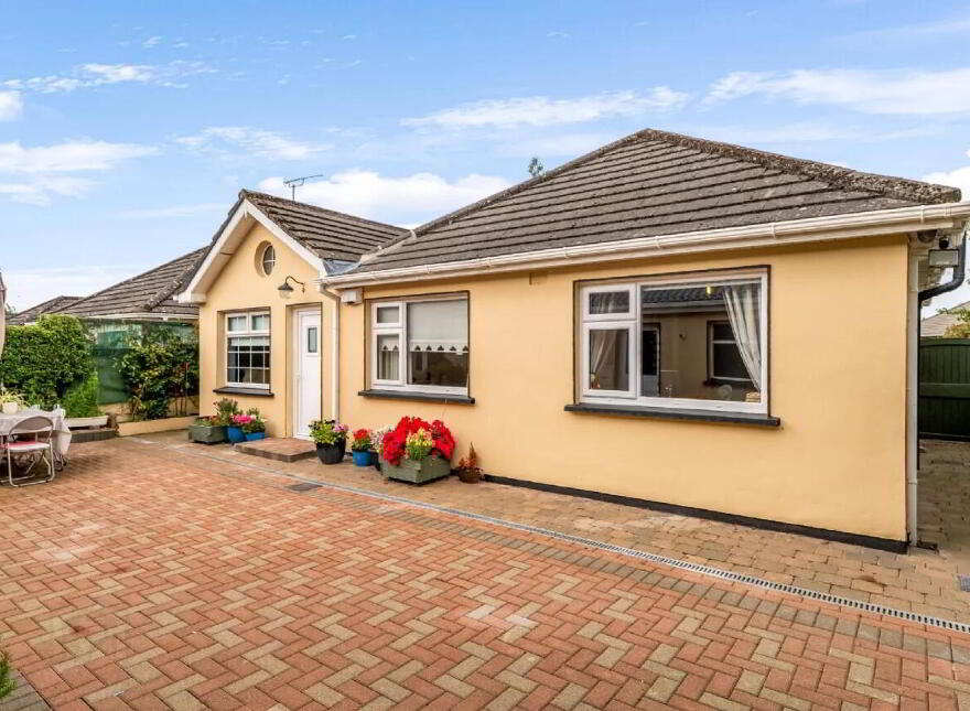 4 The Meadows, Roestown, Dunshaughlin, A85DC78