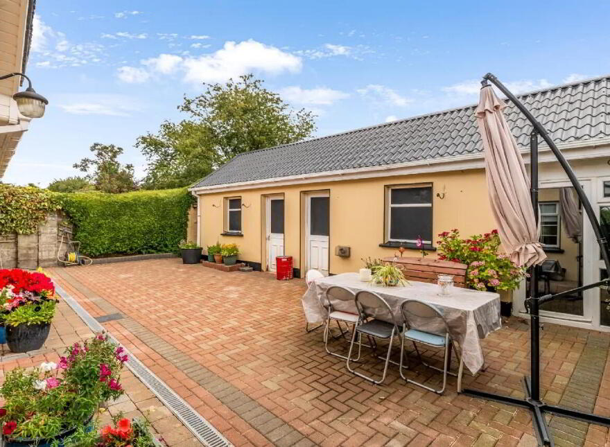 4 The Meadows, Roestown, Dunshaughlin, A85DC78