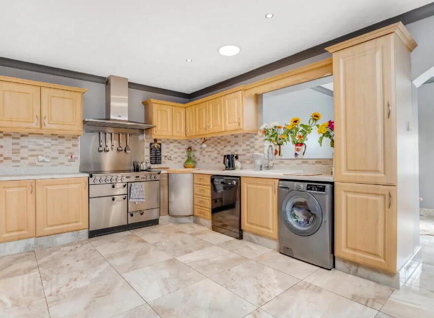 4 The Meadows, Roestown, Dunshaughlin, A85DC78