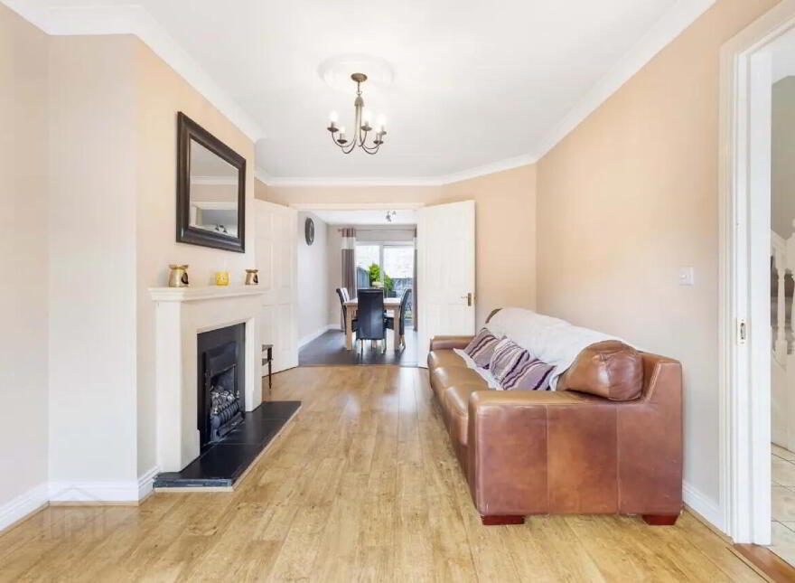 65 The Belfry, Trim, C15N5K2