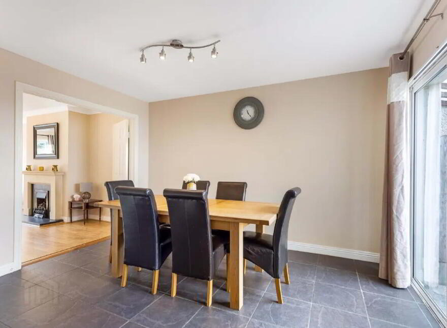 65 The Belfry, Trim, C15N5K2