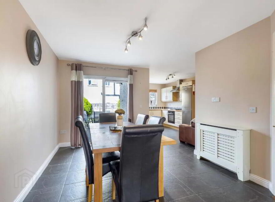 65 The Belfry, Trim, C15N5K2