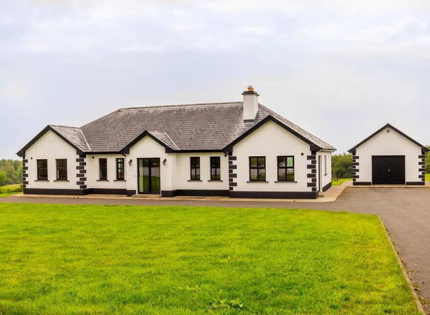 Killinordanbeg, Scramogue, F42F656 photo