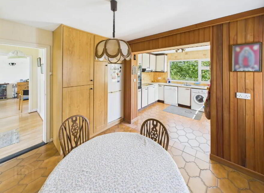1 Dromin Road, Nenagh, E45D407