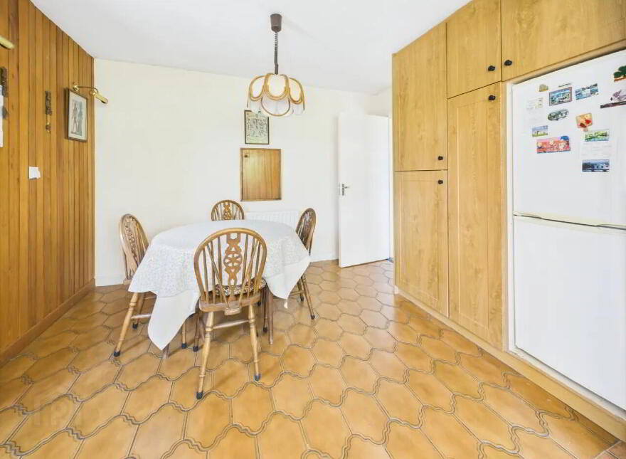 1 Dromin Road, Nenagh, E45D407