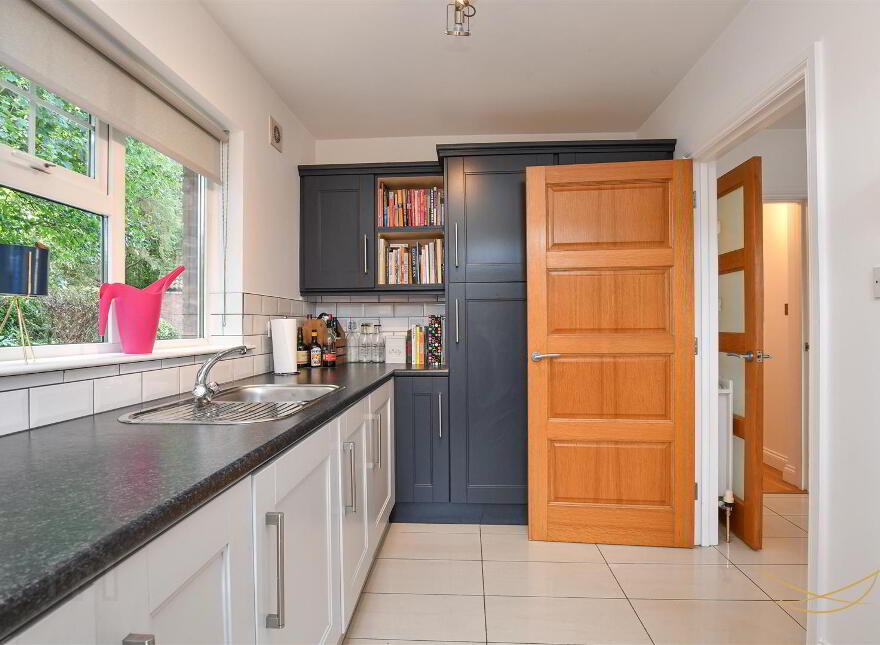 4 Claughlin Manor, Ballyclare, BT39 9LH