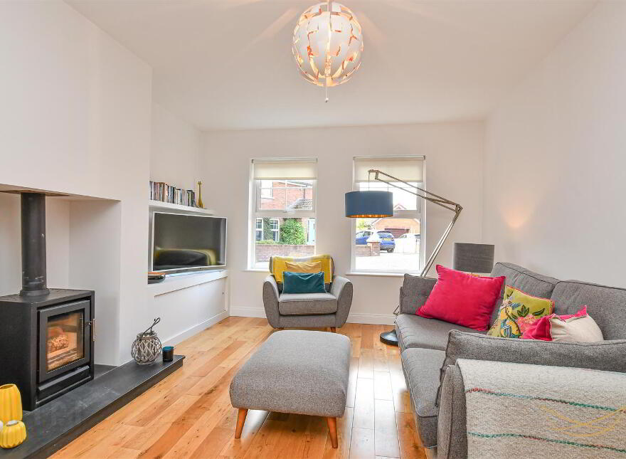 4 Claughlin Manor, Ballyclare, BT39 9LH