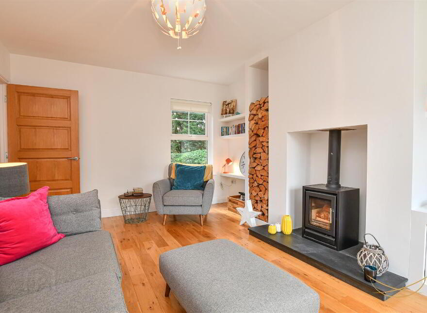 4 Claughlin Manor, Ballyclare, BT39 9LH