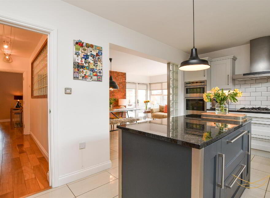 4 Claughlin Manor, Ballyclare, BT39 9LH