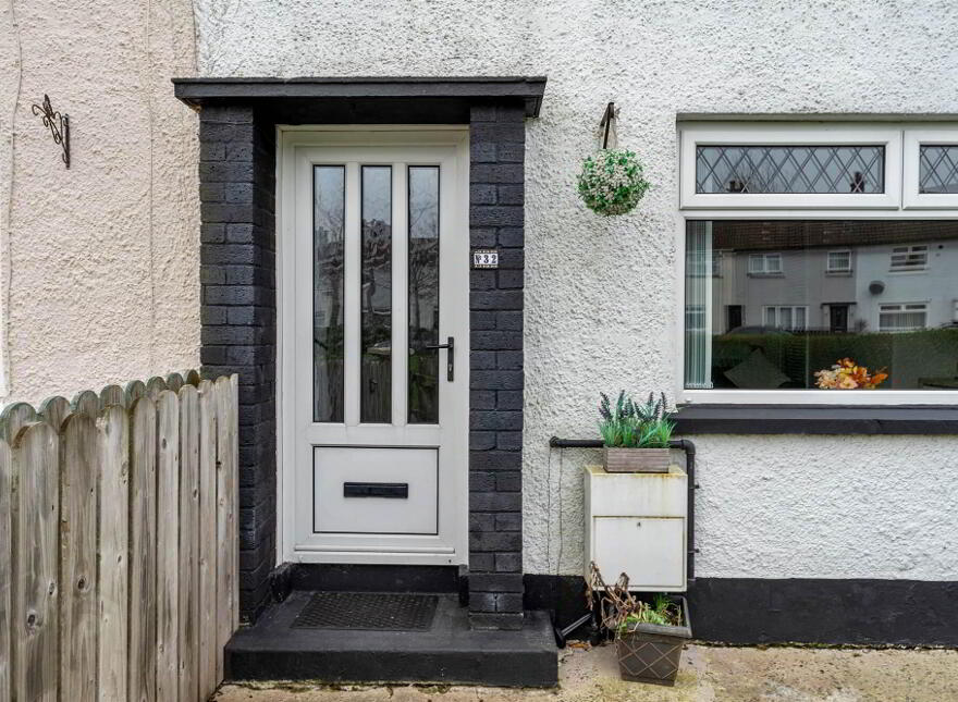 32 Ryan Park, Off Ballygowan Road, Belfast, BT5 7TY