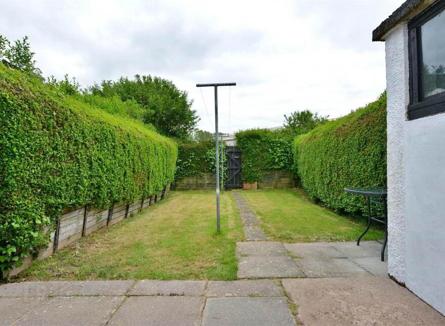 32 Ryan Park, Off Ballygowan Road, Belfast, BT5 7TY
