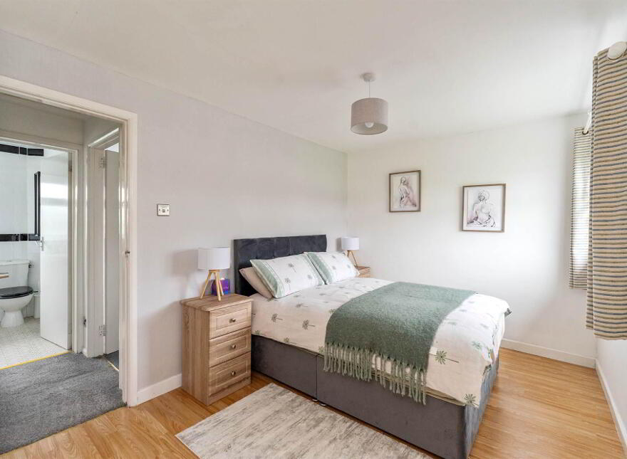32 Ryan Park, Off Ballygowan Road, Belfast, BT5 7TY