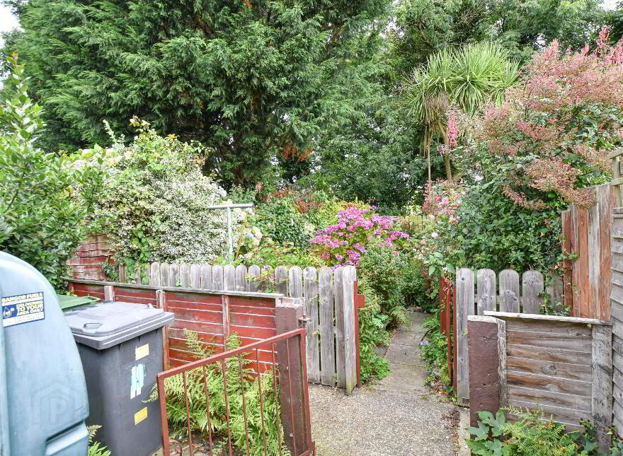11 The Green, Conlig, Newtownards, BT23 7PS