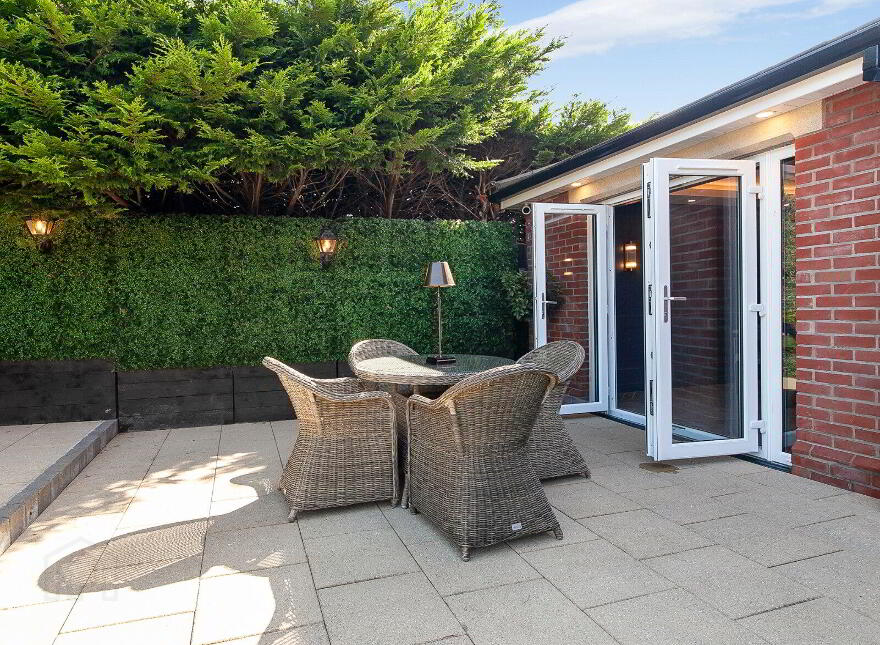 222 Upper Road, Greenisland, Carrickfergus, BT38 8RP