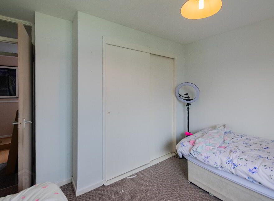 9 Loran Walk, Larne, BT40 2DH