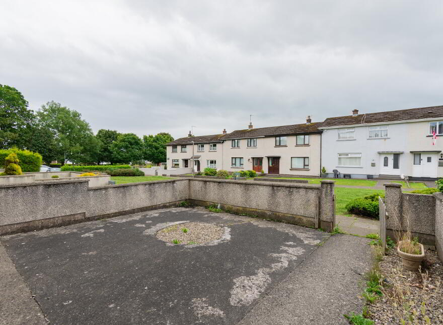 9 Loran Walk, Larne, BT40 2DH