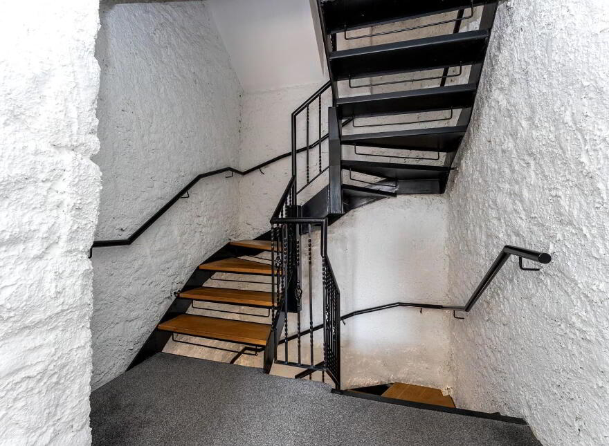 8 Mary Street, Rostrevor, Newry, BT34 3AY