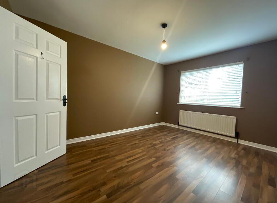 17a Westway Hill, Belfast, BT13 3NZ