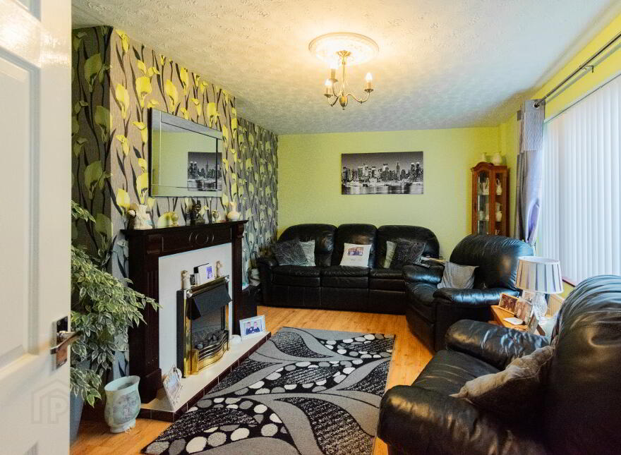 11 Loran Walk, Larne, BT40 2DH
