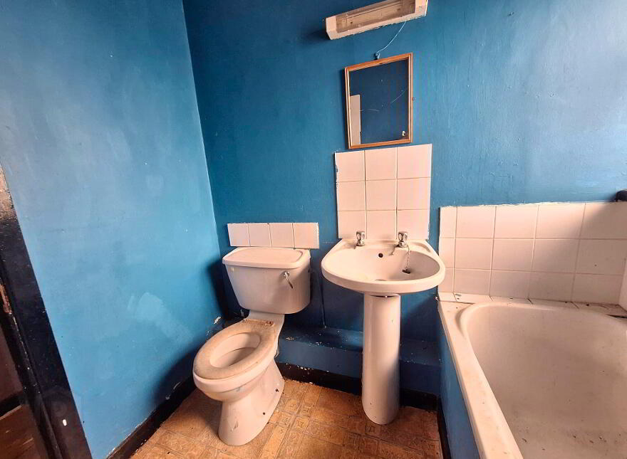 Apartment 1 2 & 3 Tower View, Saint Anne's Terrace, Athlone, N37HP52