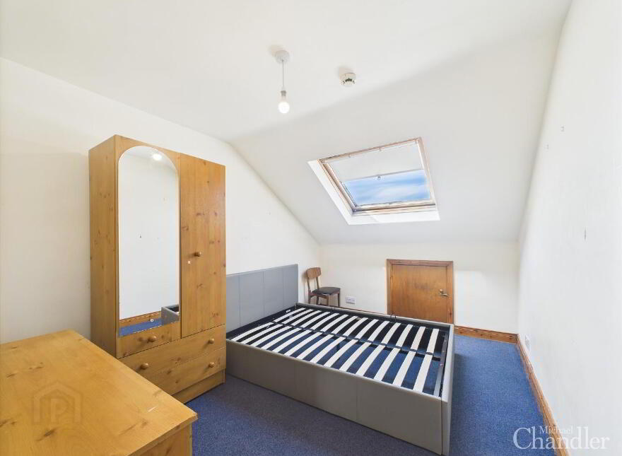 Apt 4, 74 Fitzroy Avenue, Belfast, BT7 1HX