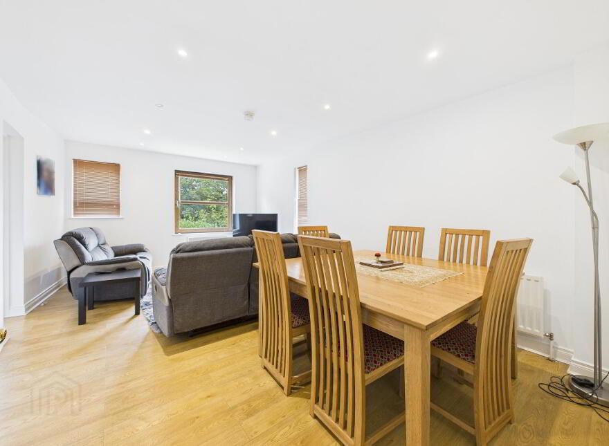 Apartment 5 The Farmhouse Ash Grove, Milltown Hill,, Shawsbridge, Belfast, BT8 8GD