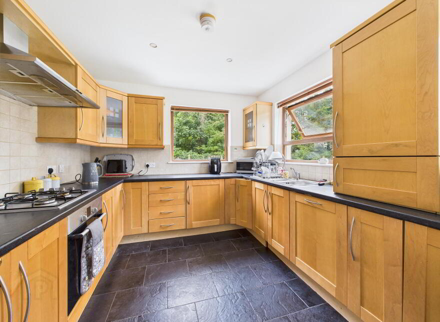 Apartment 5 The Farmhouse Ash Grove, Milltown Hill,, Shawsbridge, Belfast, BT8 8GD
