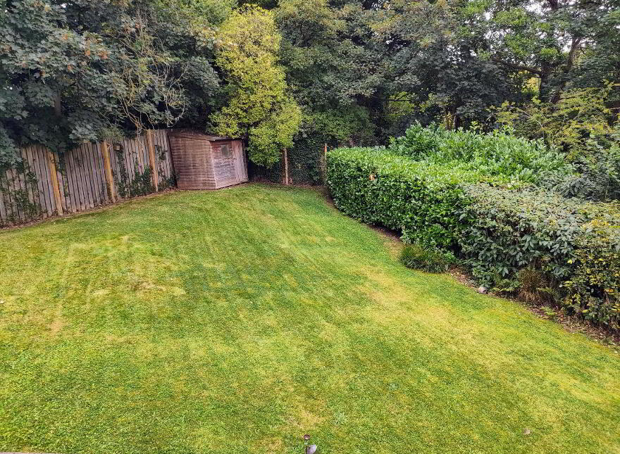 Apartment 5 The Farmhouse Ash Grove, Milltown Hill,, Shawsbridge, Belfast, BT8 8GD