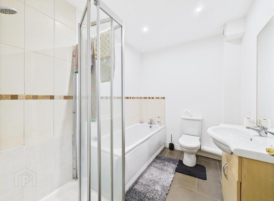 Apartment 5 The Farmhouse Ash Grove, Milltown Hill,, Shawsbridge, Belfast, BT8 8GD