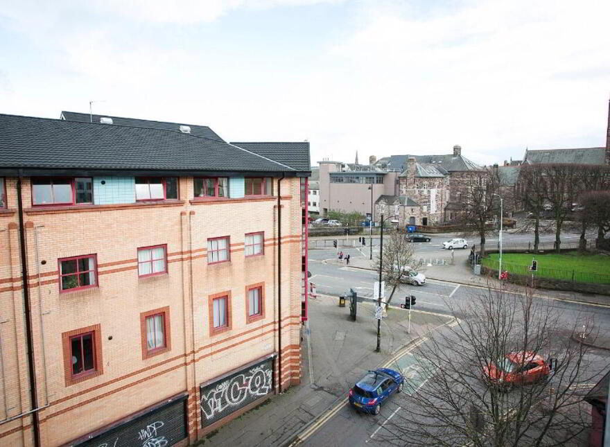 E.4.1 Whitehall Square Penthouse, Lisburn Road, Belfast, BT12 5EG