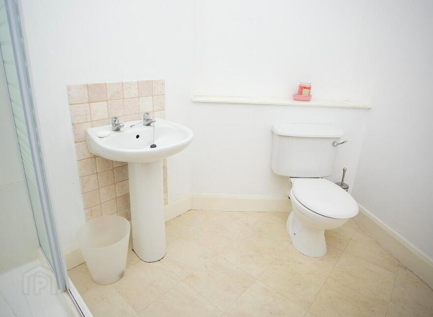 E.4.1 Whitehall Square Penthouse, Lisburn Road, Belfast, BT12 5EG