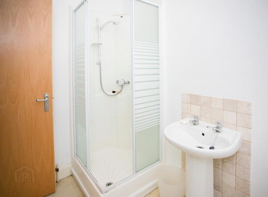 E.4.1 Whitehall Square Penthouse, Lisburn Road, Belfast, BT12 5EG