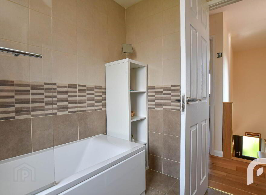 32 Hollybrook Avenue, Newtownabbey, BT36 4ZL