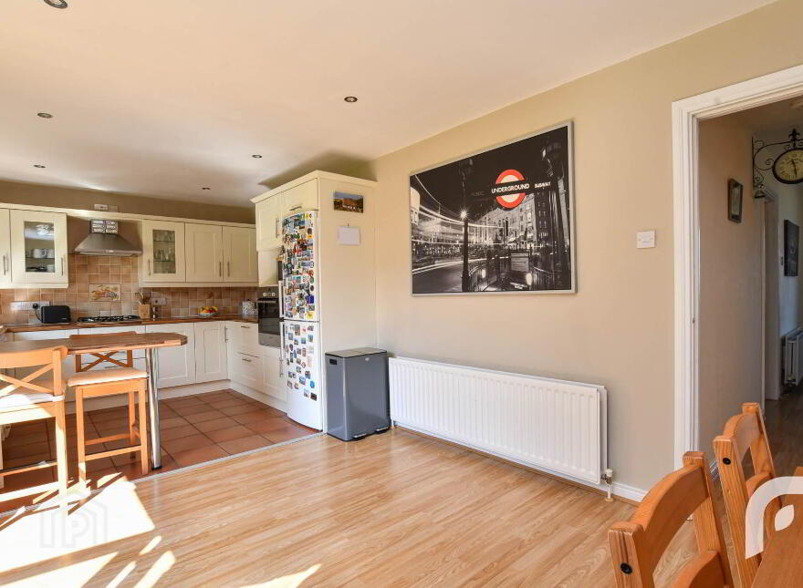 32 Hollybrook Avenue, Newtownabbey, BT36 4ZL