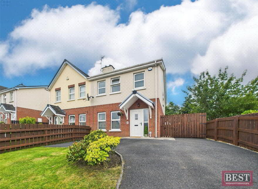 17 Ravens Glen, Newry, BT35 8GQ