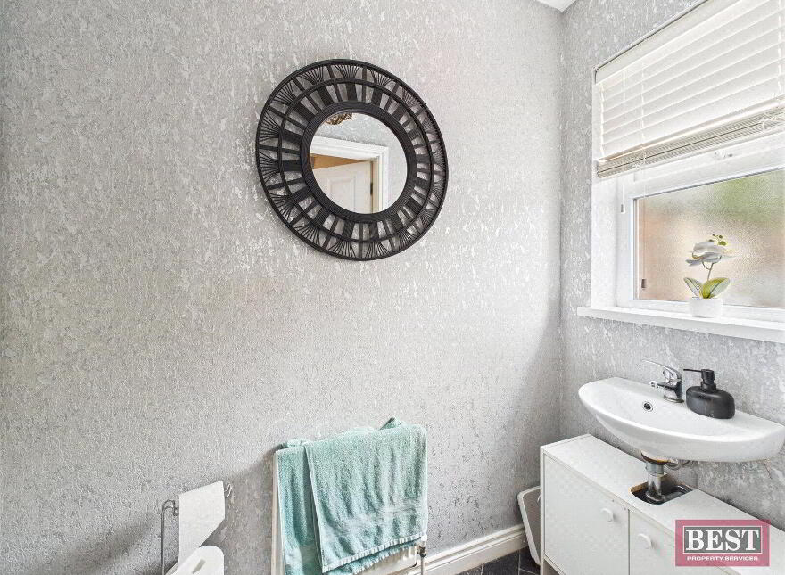 17 Ravens Glen, Newry, BT35 8GQ