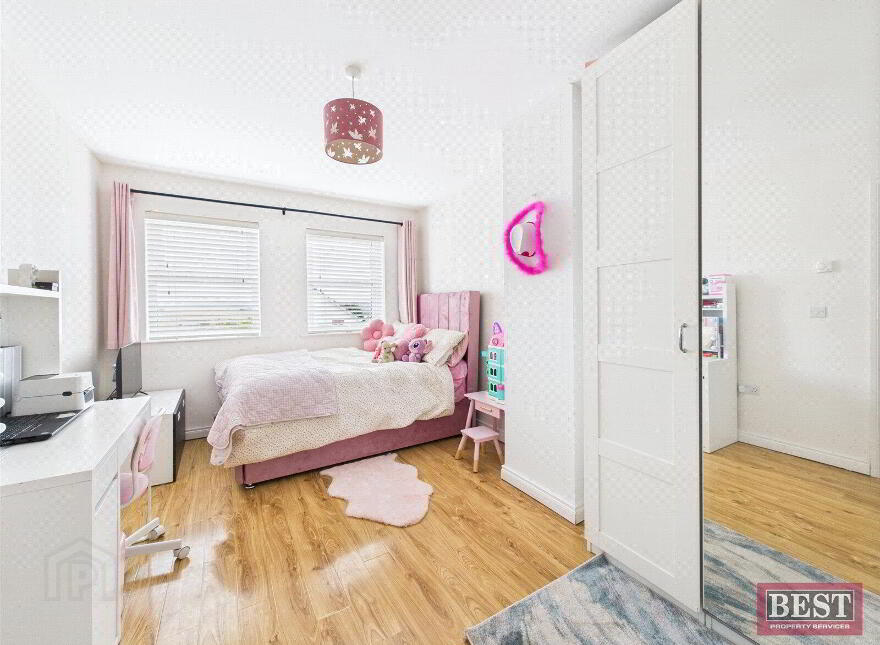 17 Ravens Glen, Newry, BT35 8GQ