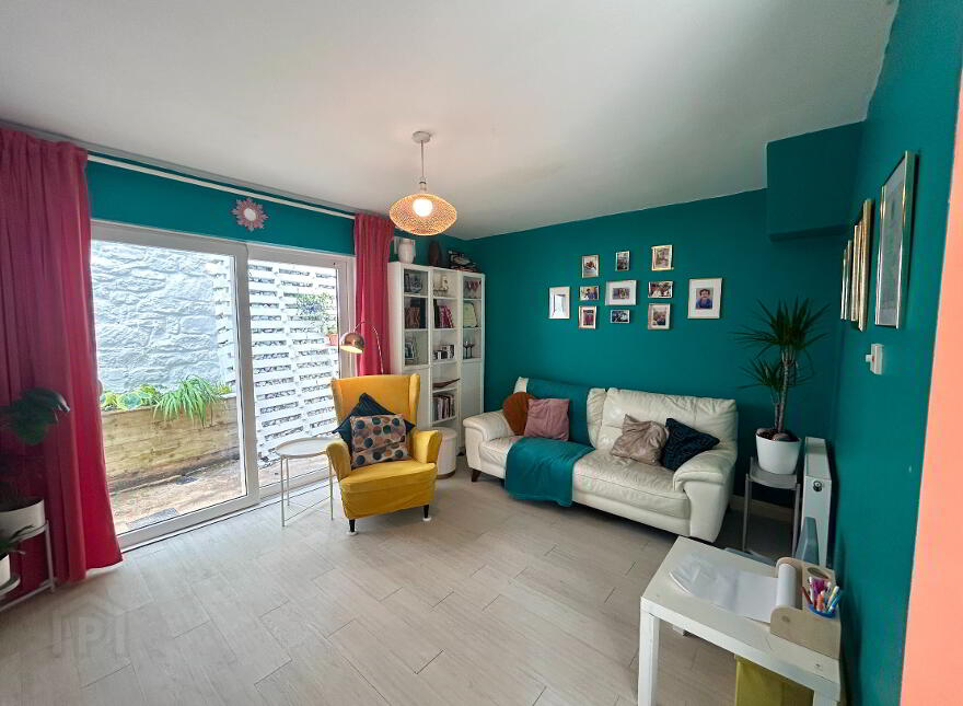 1 Saint Mary's Court Mary Street, Drogheda, A92X6NR