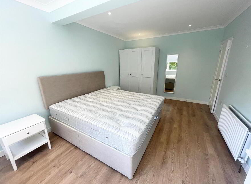 18 Fairview Gardens, Bangor, BT20 4QS