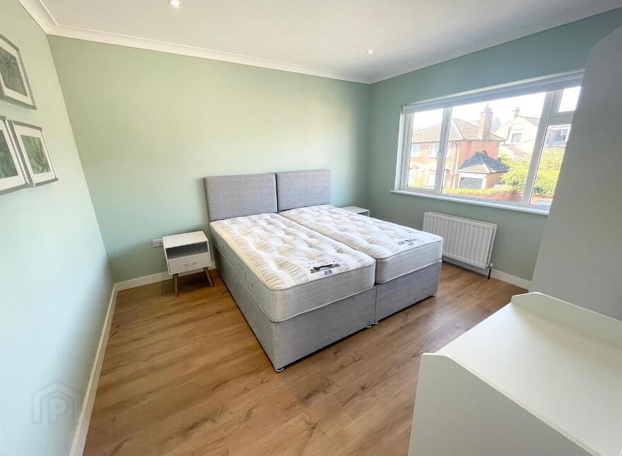 18 Fairview Gardens, Bangor, BT20 4QS